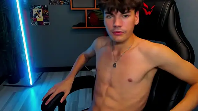 Chat +18 de Kamal_Kramer ao vivo