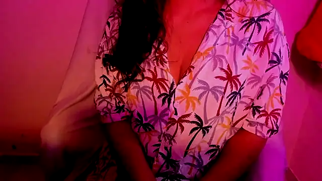 دردشة TheShyGirl_ الجنسية المباشرة