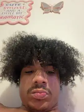Mrlaythedickdown's Live XXX Chat