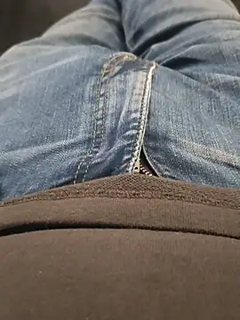 massive_cum Webcam-Show