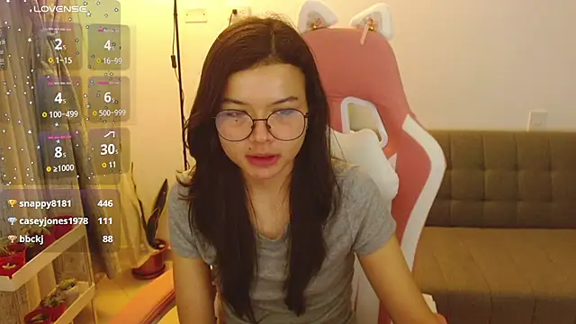 azumiichan Chat XXX live