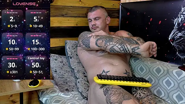 MrrKray live XXX chat