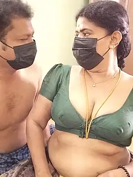 Honey-Couples' Live XXX Chat