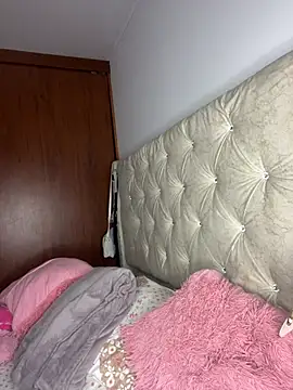 Iam-sophia27 Adlı Modelin Canlı XXX Sohbeti