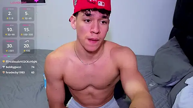 Luke_Muscle: вебкам-шоу