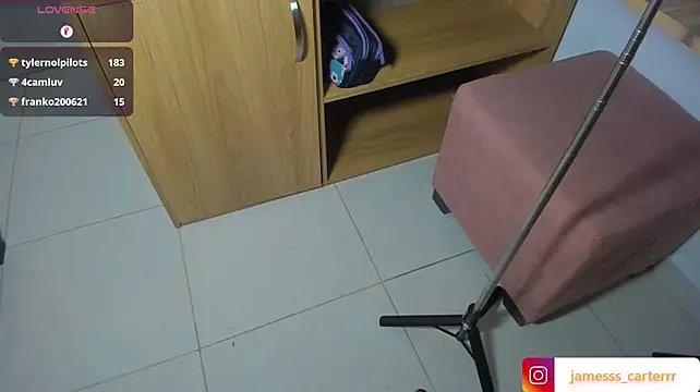 Chat XXX en directo de james_carter1