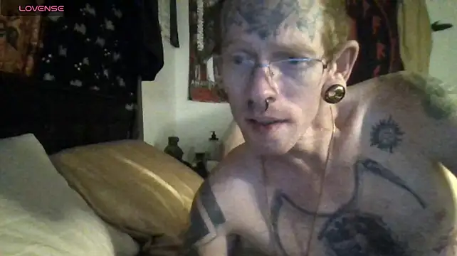 ThorsonFreja live XXX chat