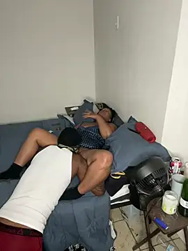 Živý XXX chat KingQu33nNephilim