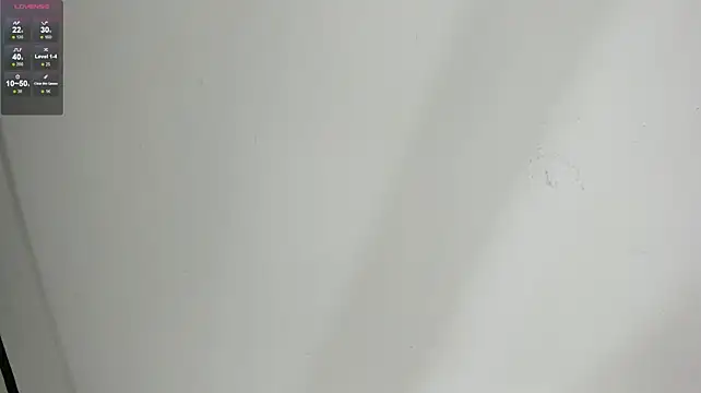 ChikiBom28's Live XXX Chat
