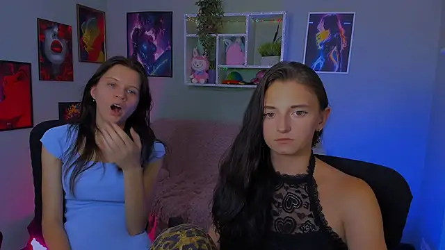 Webkamerová show caroline_honeyy