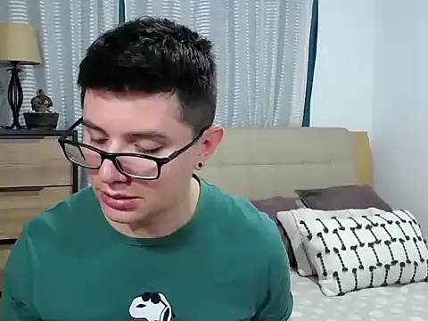 Chat XXX en directo de BlackFoXXX69