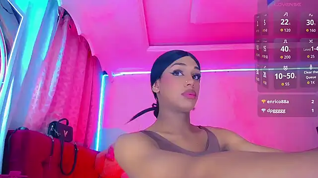 NahomiCamper's Webcam Show