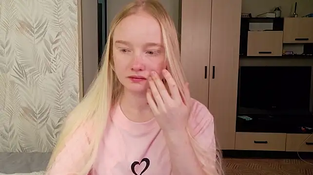 Shawty_Mia Live XXX Chat