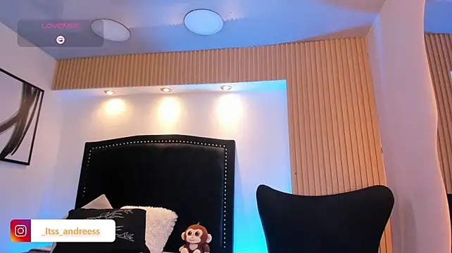 Živý XXX chat LiamWildx20
