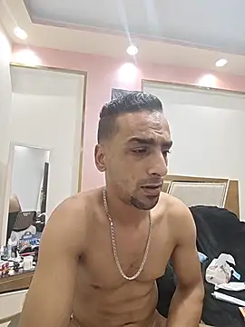 Chat XXX en directo de highguy
