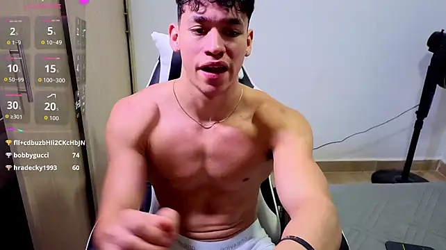 Luke_Muscle Live XXX Chat