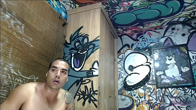Justin_Frank Show in webcam