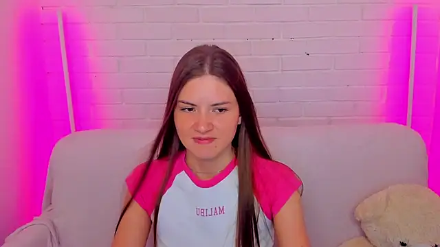 SpicyBelle Шоу с уебкамера