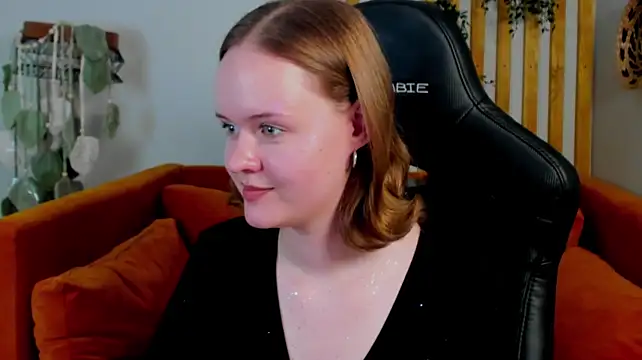 AdaRune's Live XXX Chat