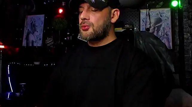 Chat +18 de LexHardy ao vivo