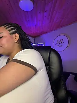 Czat XXX na żywo – Isabella_boobd