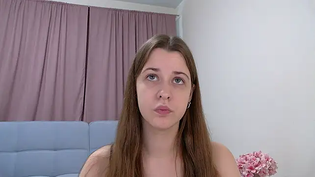 AgataAisit Adlı Modelin Canlı XXX Sohbeti