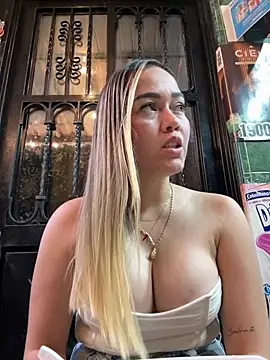 Danielavegax's Webcam Show