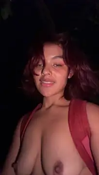 mariannella 即時 XXX 聊天