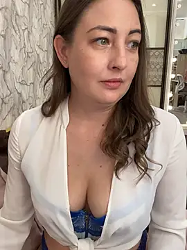 AnnaBri 网络视讯表演