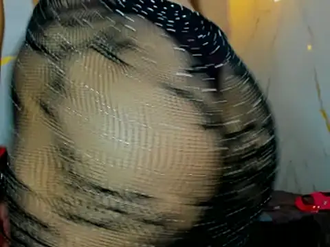 Chat +18 de CharlotteSexRs ao vivo