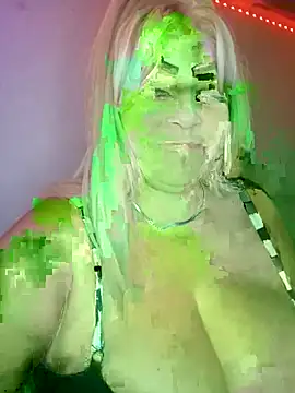 BonniAdams élő XXX-chatje