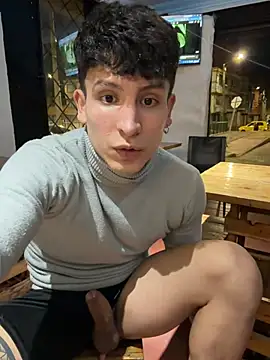 _Tomy08calderon live XXX chat