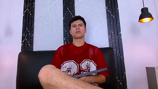 Ethan_Brooks_'s Live XXX Chat