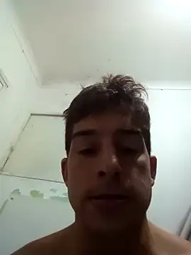 jhonluck2 Show in webcam