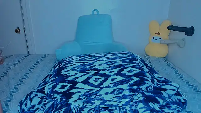 הופעת וובקאם של CurvyRae