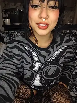 Sarah_Lark- 라이브 XXX 채팅