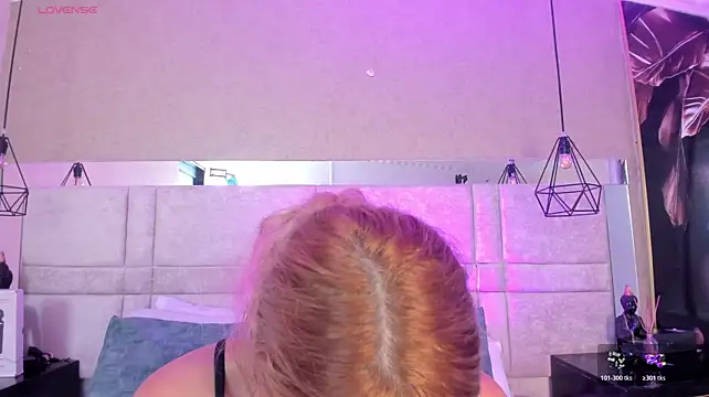 SamaanthaMiller 即時 XXX 聊天