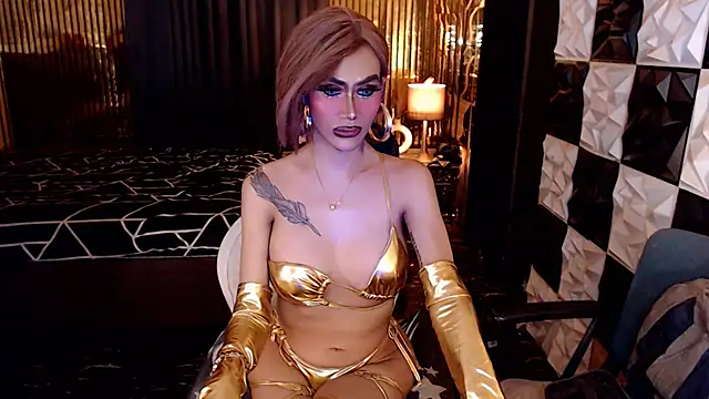Chat XXX en directo de MonstrousCockDiva
