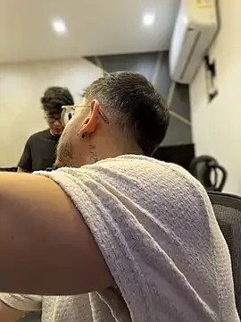 andrewlopezz live XXX chat