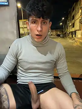 Živý XXX chat _Tomy08calderon