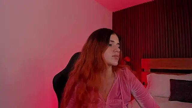 alliss_ginger_ live XXX chat