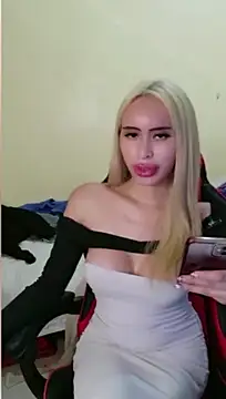 celest_yummy Adlı Modelin Web Kamerası Şovu