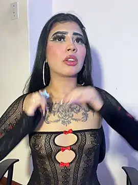 -Brittanny live XXX chat