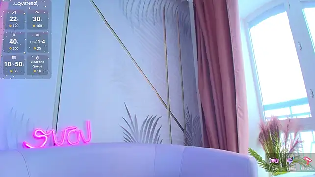 Eva__Morris Show in webcam