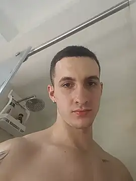 JacksonOlsennn Webbikameraesitys