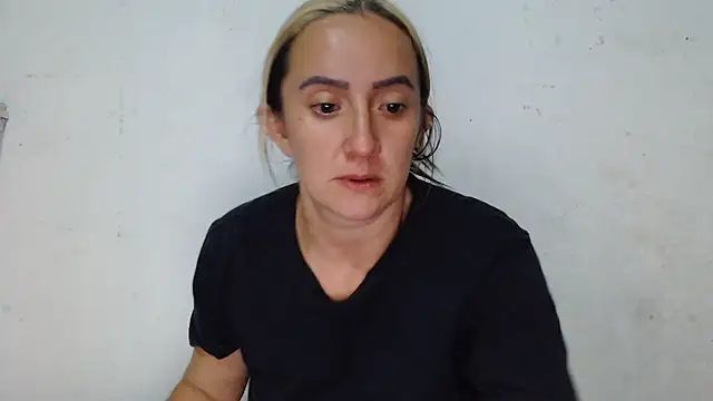 DeepAnal07 Chat XXX in diretta