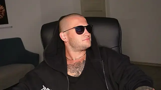 Igor_Wilde Live XXX-chat