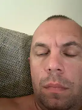 Chat +18 de Dejanaceking ao vivo