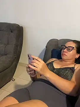 HealingHoneyn Live XXX chat