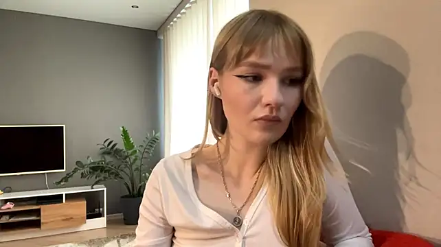 PlasaRima's Live XXX Chat
